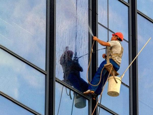 外墻清洗后如何保持其長效清潔？